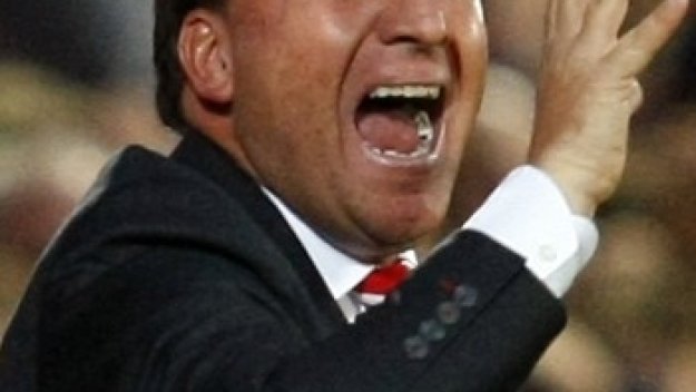 В Ливърпул отговарят на съдийските тесли с повече симулации