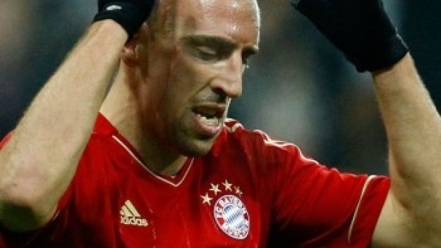 Ужасен ден за Рибери - червен картон и загуба от 3 милиона евро