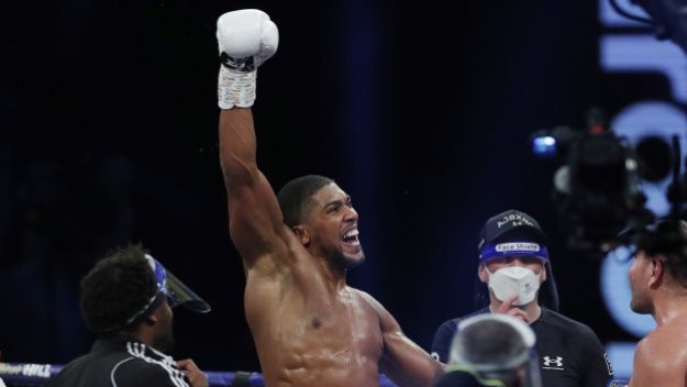 Джошуа си уреди бой с бивш шампион в UFC