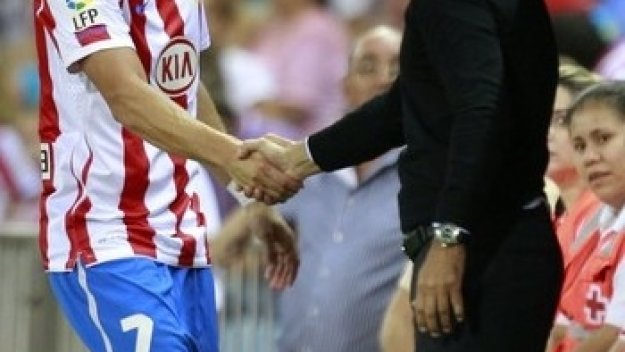 Форлан: Шави най-много заслужава &quot;Златната топка&quot;