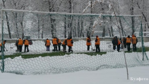 Отложиха мачовете от “А” група