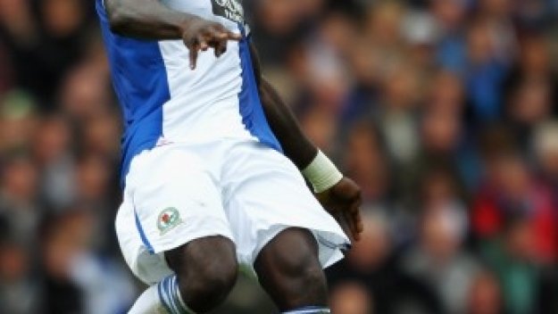 Блекбърн не иска да пуска Самба в Арсенал