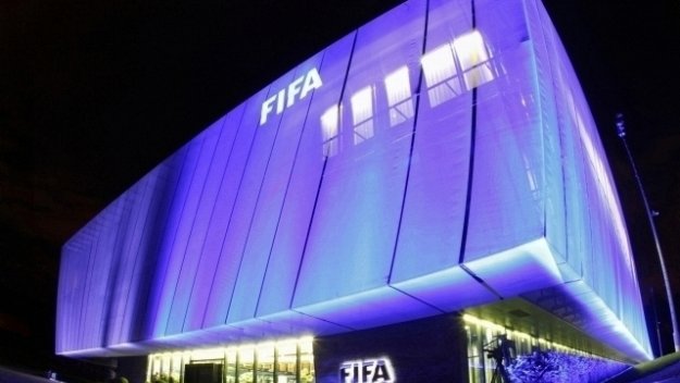 Нов скандал гръмна във ФИФА