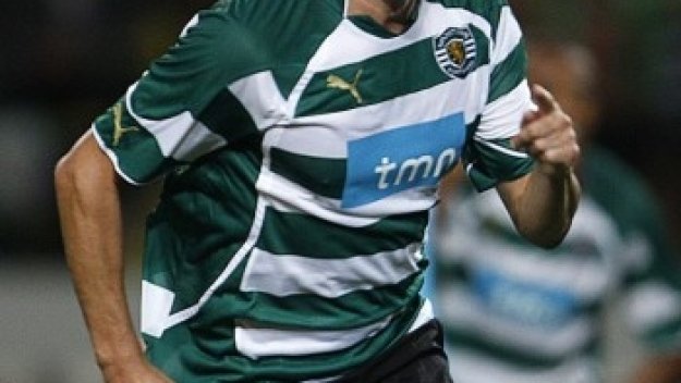 Маниш в лагера на Локо Пловдив преди мача с Левски