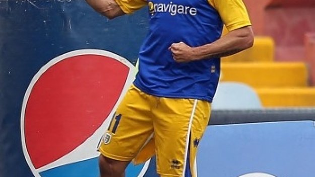 Амаури май ще остане в Ювентус