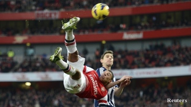Съдия върна Арсенал на пътя на победата