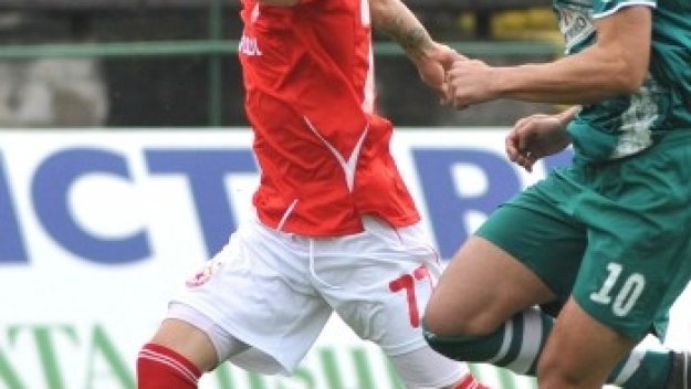 Пирин чака 50% от трансфера на Делев