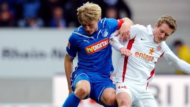 Ювентус не се отказва от Бек