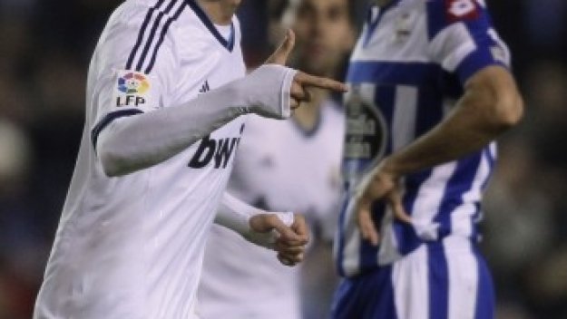 Кака още чака победа в Ел Класико