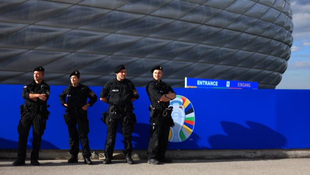Германия на тръни! Предупреди за терористична заплаха на Евро 2024