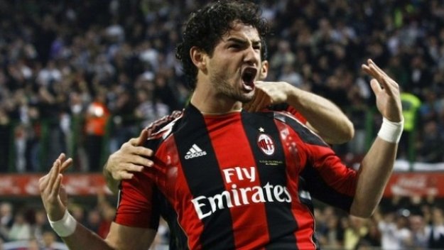 Патокът снесе 2 златни яйца за Милан