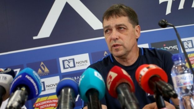Хубчев отсече от Кипър: Левски е фаворит във всеки мач
