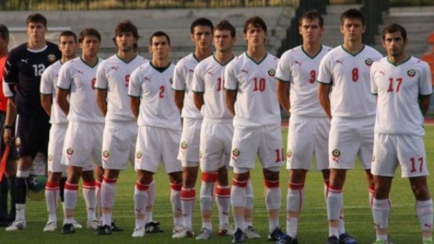 &quot;Младите лъвчета&quot; играят контрола с &quot;неукротимите лъвове&quot;