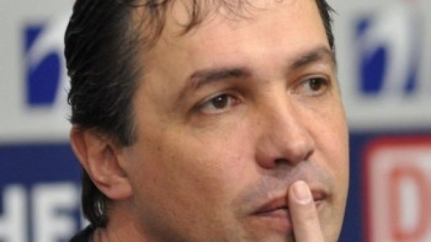 Треньорът на Локо София: С проблеми или не, ЦСКА си е ЦСКА