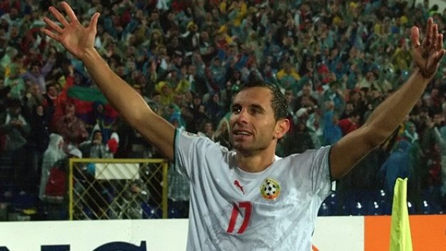 Вдигнаха Мартин Петров на крака за мача с Черна гора