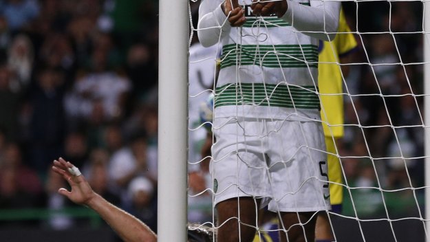 Арсенал може да се подсили с бранител на Селтик