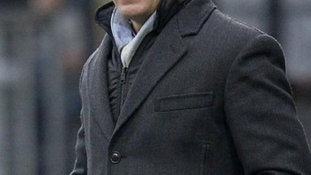 Франк де Бур още 4 години в Аякс