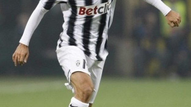 Вучинич пропуска мача с Лацио