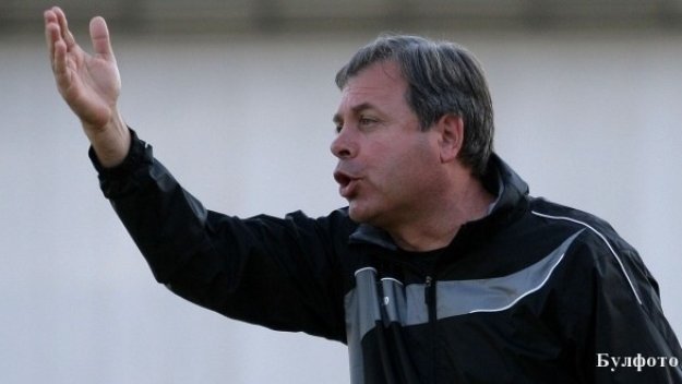 Черно море тества нападател