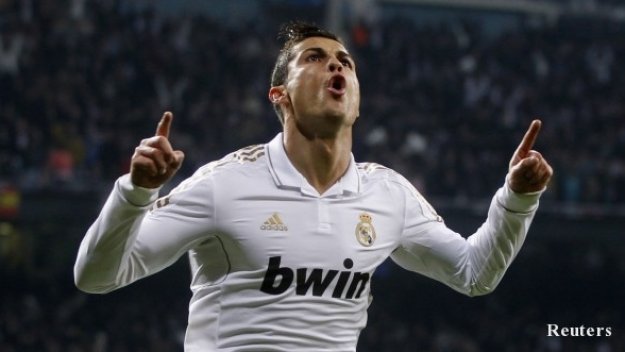 Роналдо ще иска по-добър договор през лятото