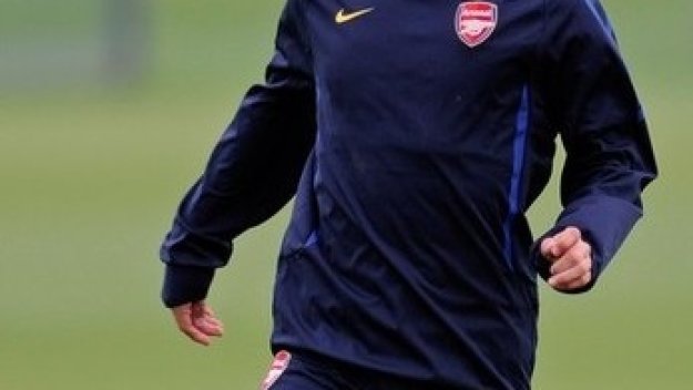 Уилшър подписва нов договор с Арсенал