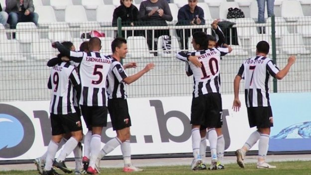 Албанци разнебитиха Локо Пловдив