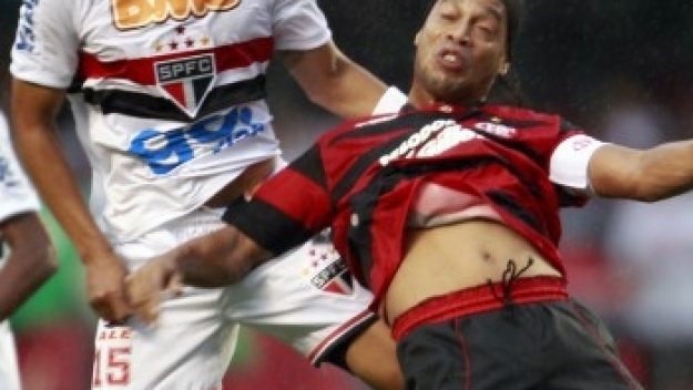 Милан се интересува от Денилсон