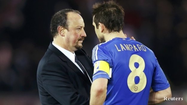 Рафа Бенитес: На Давид Луис ще му е по-лесно в халфовата линия