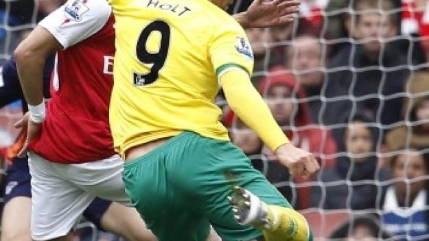 Уест Хем предложи 4 млн. паунда за Грант Холт