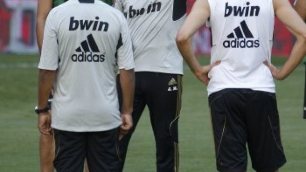 Моуриньо ще стяга защитата