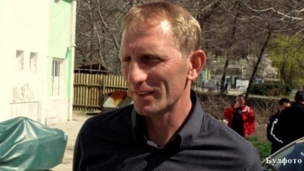 Сърбин завлече Коко Динев с черно ауди