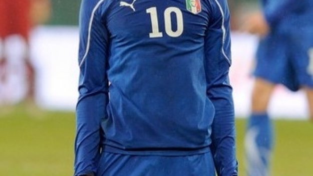 Манчини бесен на Балотели заради намеците му, че може да напусне