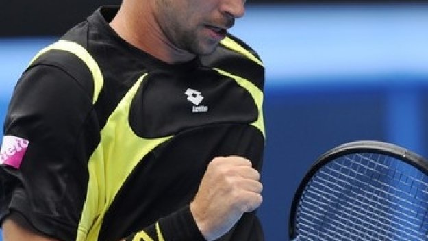 Сьодерлинг с драматична победа в Ротердам