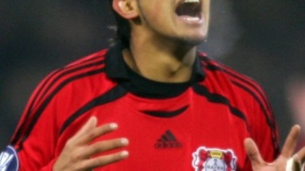 Интер също се нареди на опашката за Артуро Видал