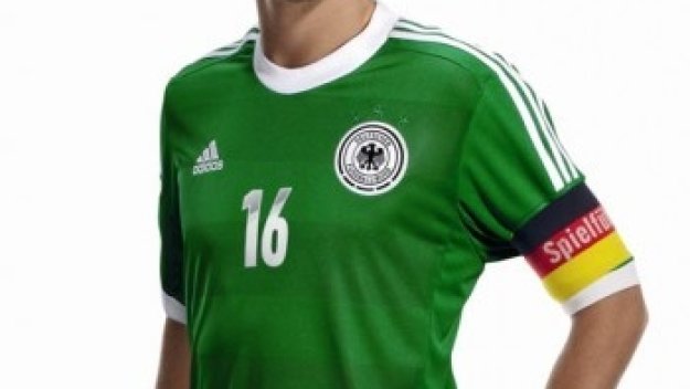 Льов: При мен Лам ще е ляв бек