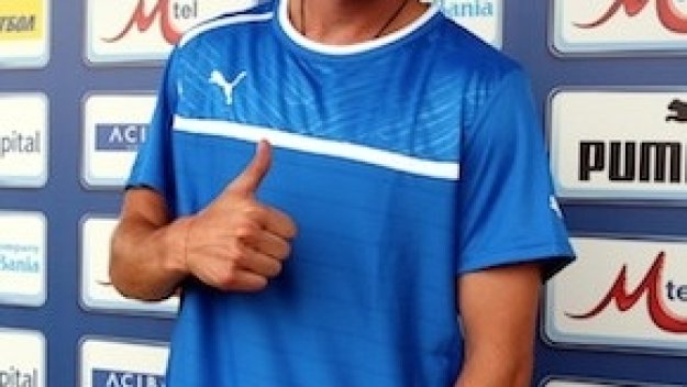 Шансовете на Везалов за Вечното дерби са 50 на 50