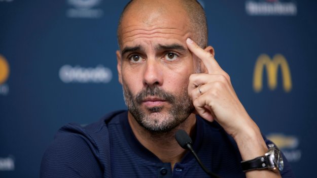 Пеп обеща: Браво и Кун няма да ходят никъде