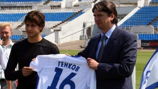 Цецо Генков носи победа на Висла