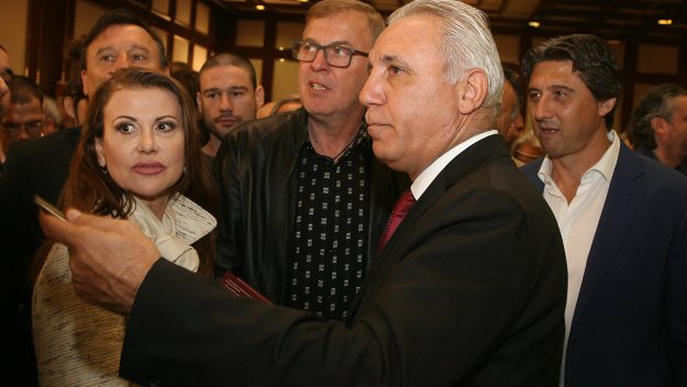 Легендарна подкрепа: Стоичков и Иван Саморано надъхват ЦСКА за Осиек