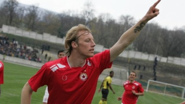 На &quot;Армията&quot; чакат пари от Алания