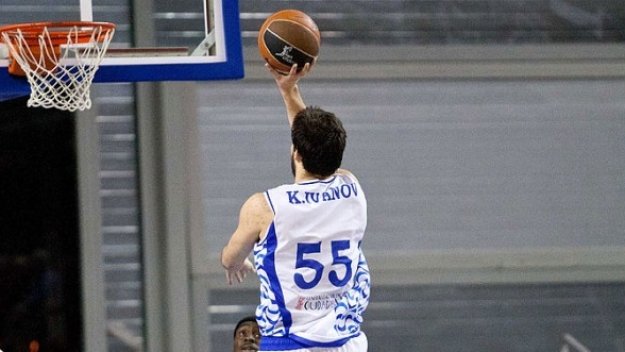 Калоян Иванов пак герой за Аликанте