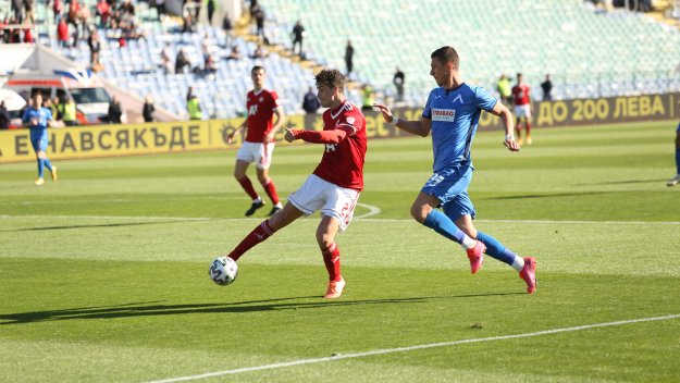"Синя" обич: Драган отказал румънски пачки заради Левски