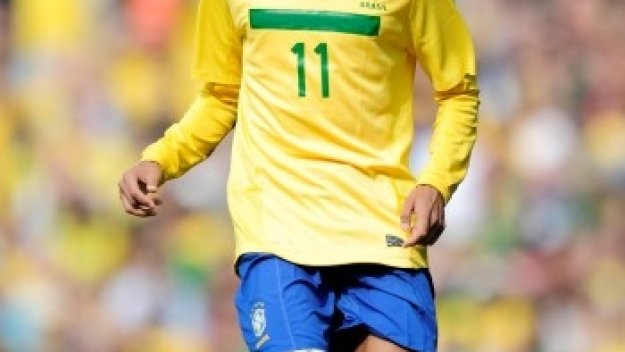 Агентът на Неймар: Няма оферта от Челси