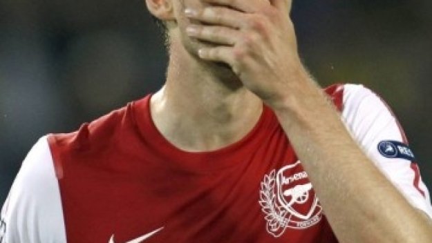 Мертезакер: Не съжалявам, че преминах в Арсенал