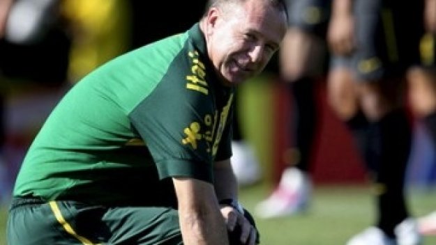 Мано Менезес доволен от успеха над Иран