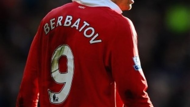 Проблемите за Димитър Бербатов продължават