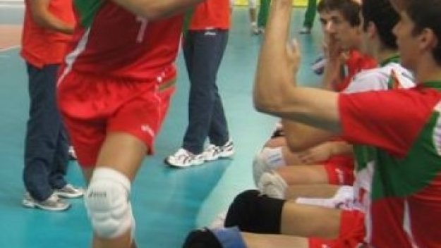 Катарци изнудват наш волейболист
