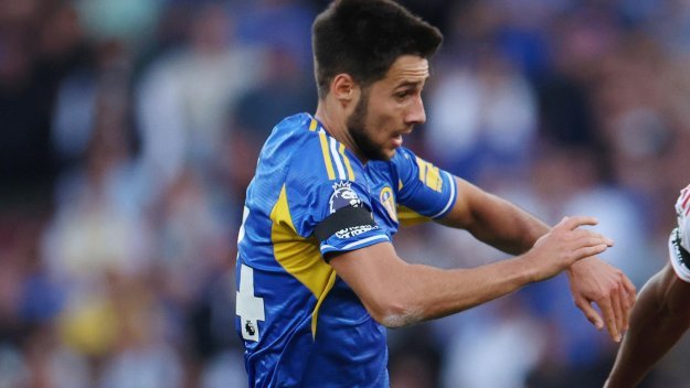 Лийдс падна и вече е сред изпадащите, Илия Груев отново не игра