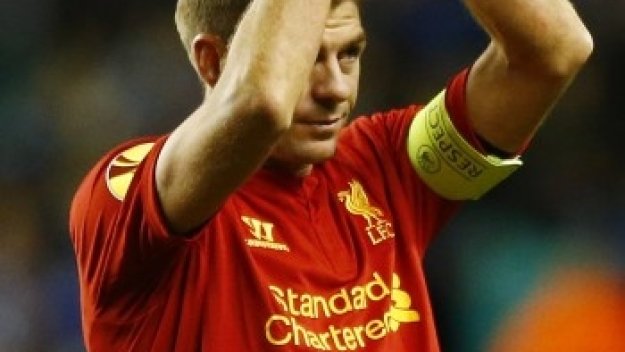 Стиви Джи преподписа с Ливърпул