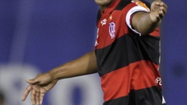 Братът на Роналдиньо бе осъден на 5 години и 5 месеца затвор 